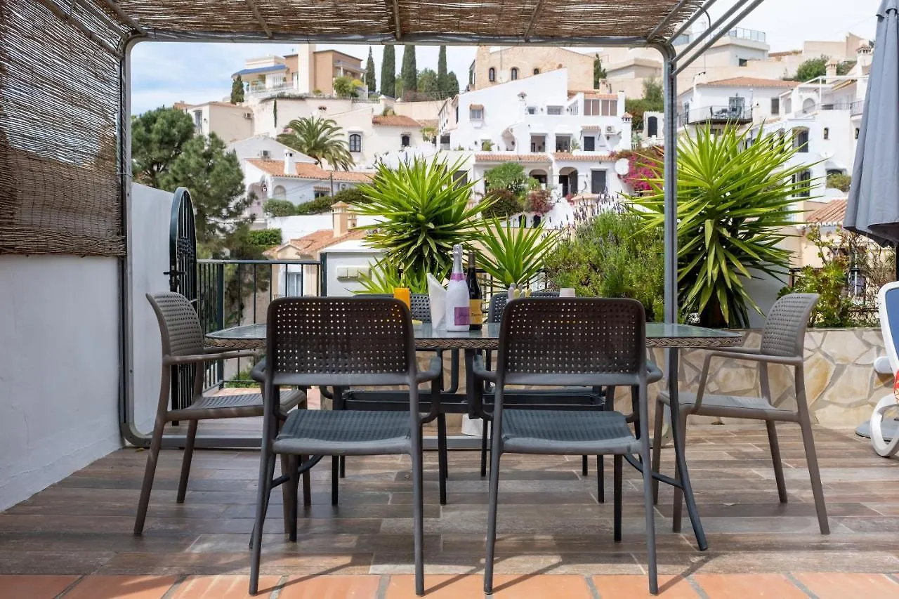 Villa Miramar Burriana Beach 10 Pax Nerja