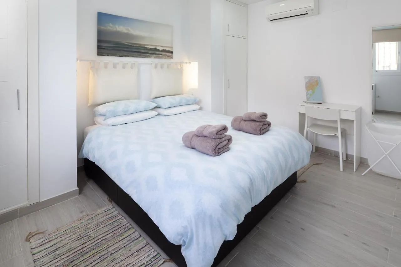 Villa Miramar Burriana Beach 10 Pax Nerja